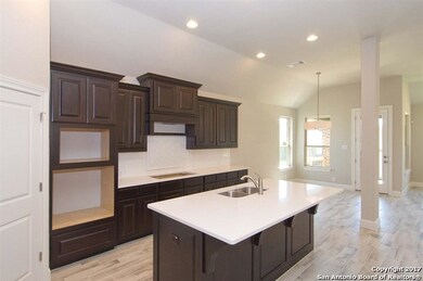 25839 Warbler View, San Antonio, TX 78255 - photo 2