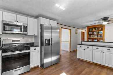 120 Mockingbird Dr, Cranston, RI 02920 - photo 4