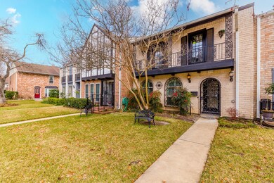 1308 Country Place Dr, Houston, TX 77079 - photo 2