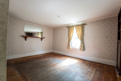 35 Elm St, Hudson, MA 01749 - photo 3