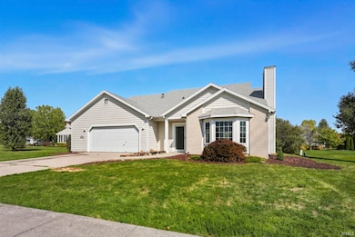 9208 Olmston Dr, Fort Wayne, IN 46825 - photo 2