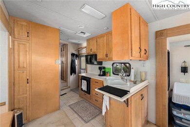 5931 Big Dry Run Rd, Mountain City, TN 37683 - photo 7