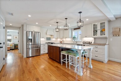 2 Symmes St unit 2, Roslindale, MA 02131 - photo 4