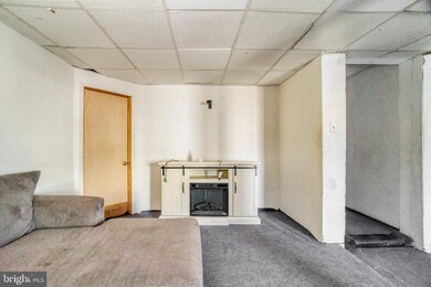 150 W Jefferson St, Paulsboro, NJ 08066 - photo 4