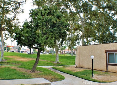 12176 Carnation Ln unit C, Moreno Valley, CA 92557 - photo 3