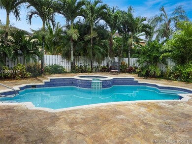 Heated Pool and Spa, Travertine Patio, Fenced