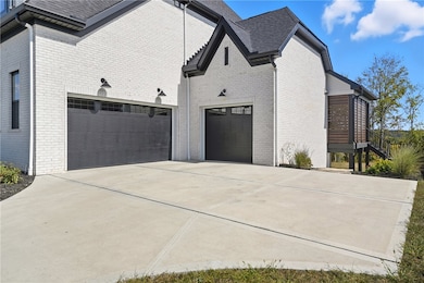 2004 Caymus Ct, Baden, PA 15005 - photo 4