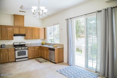 1484 Patricia Ave unit 13, Simi Valley, CA 93065 - photo 2