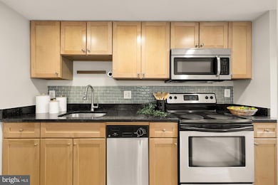 The Chastleton unit 734, Washington, DC 20009 - photo 7