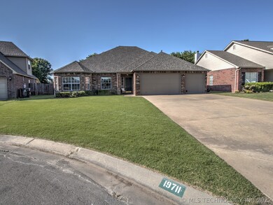 19711 E 43rd Place S, Broken Arrow, OK 74014 - photo 3