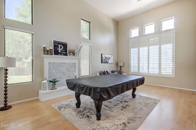 4467 E Kelly Ct-10