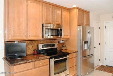 Kitchen with Breautiful Cherry Cabinets
