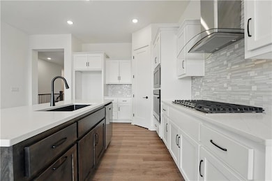 1607 NW 105th Terrace, Kansas City, MO 64155 - photo 4