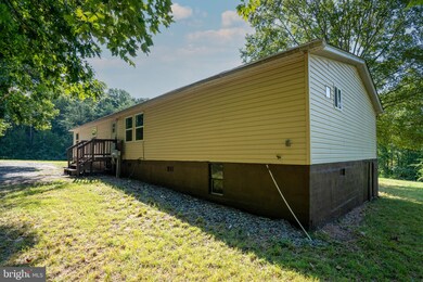 185 Deane Rd, Louisa, VA 23093 - photo 4