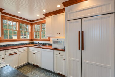 20 Arthur St, North Falmouth, MA 02556 - photo 6