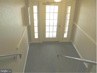 5831 Cove Landing Rd unit 101, Burke, VA 22015 - photo 4