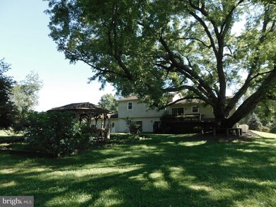 1061 Concord Ct, Owings, MD 20736 - photo 5