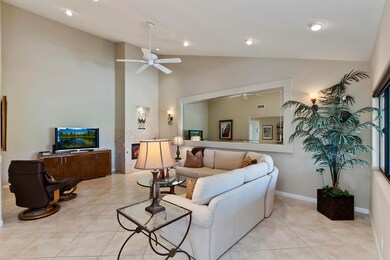005_Living Room
