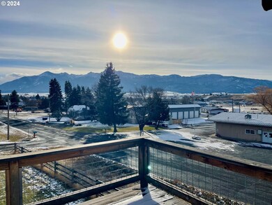 803 N River St, Enterprise, OR 97828 - photo 2