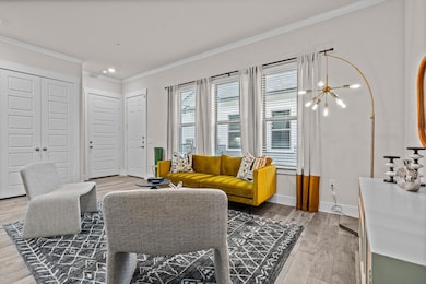 865 Limmer Loop unit 163, Hutto, TX 78634 - photo 5