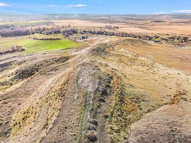 4504 Snake River Mesa Rd, Buhl, ID 83316 - photo 3