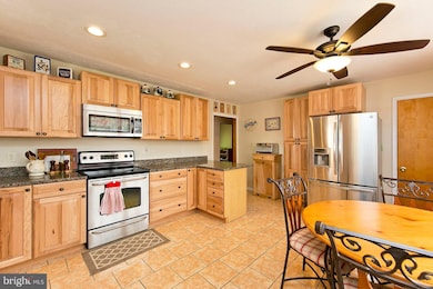 2129 First St, Middletown, VA 22645 - photo 7