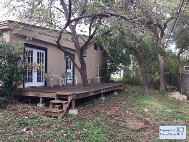 135 W Holland St, San Marcos, TX 78666 - photo 2