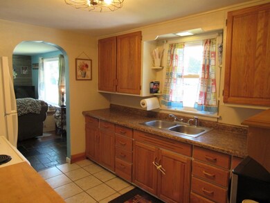 501 E Carlton Ave, Elkhart, IN 46517 - photo 5