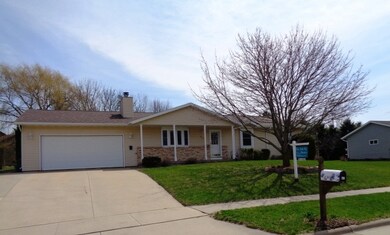 862 S Main St, Oregon, WI 53575 - photo 2
