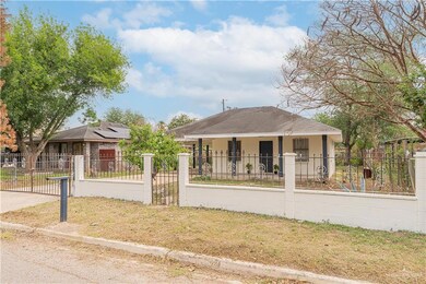 305 San Angelo Dr, Alamo, TX 78516 - photo 2