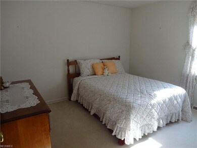 196 Eldridge Rd, Aurora, OH 44202 - photo 4