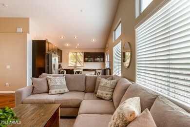 11_902_W_Hudson_Way__11_mls