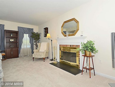 9340 Kings Post Ct, Laurel, MD 20723 - photo 6