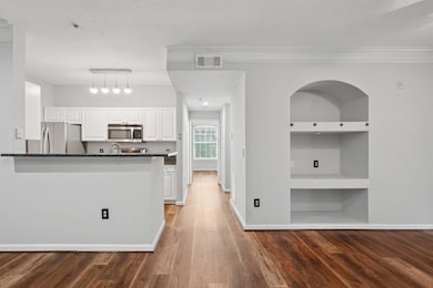 4_1300ParkWBlvd-KeenEyeMarketing-004