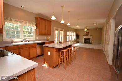 5 Dorchester Ct, Stafford, VA 22554 - photo 2