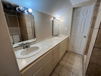 3200 Avenue K, Bay City, TX 77414 - photo 6