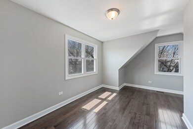 1733 N Artesian Ave unit 3, Chicago, IL 60647 - photo 2