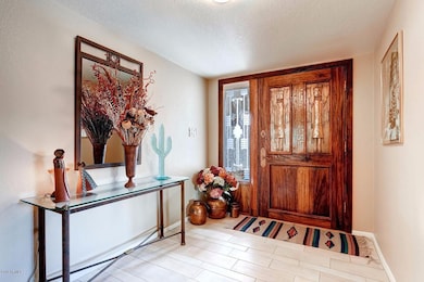 FRONT ENTRANCE FOYER