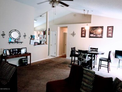 10721 Meadowlea Dr, Jacksonville, FL 32218 - photo 2