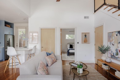 1406 North St unit B, Austin, TX 78756 - photo 7