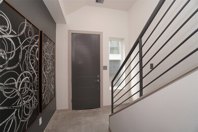 1512 Weber St unit C, Houston, TX 77007 - photo 3