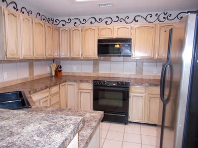 8728 Cornell Ave, Odessa, TX 79765 - photo 3