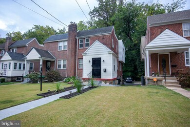 672 Yeadon Ave, Lansdowne, PA 19050 - photo 2