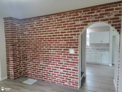 12040 Benson Rd, Mount Morris, MI 48458 - photo 5