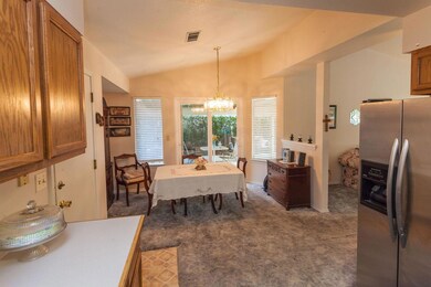 3402OakHavenCt-MLS-4