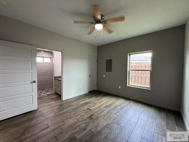 7100 Via Del Mar Cir unit D-8, Brownsville, TX 78521 - photo 7