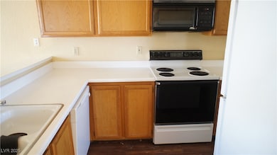 1800 Edmond St unit 205, Las Vegas, NV 89146 - photo 4