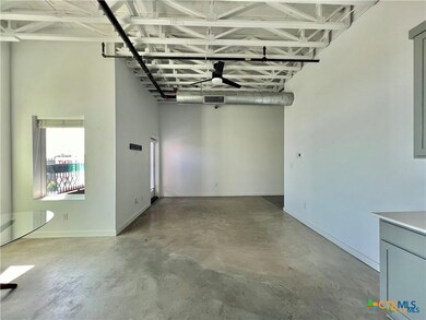 301 N Lbj Dr unit 202, San Marcos, TX 78666 - photo 6