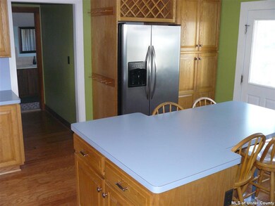 480 Crescent Ave, Highland, NY 12528 - photo 2