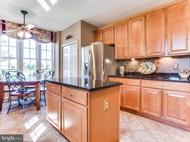 6101 Beton Ct, Gainesville, VA 20155 - photo 5